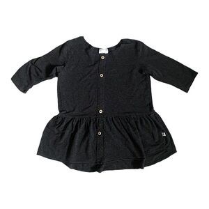 Jax & Lennon Girls sz 6/7 Peplum Top with wood buttons